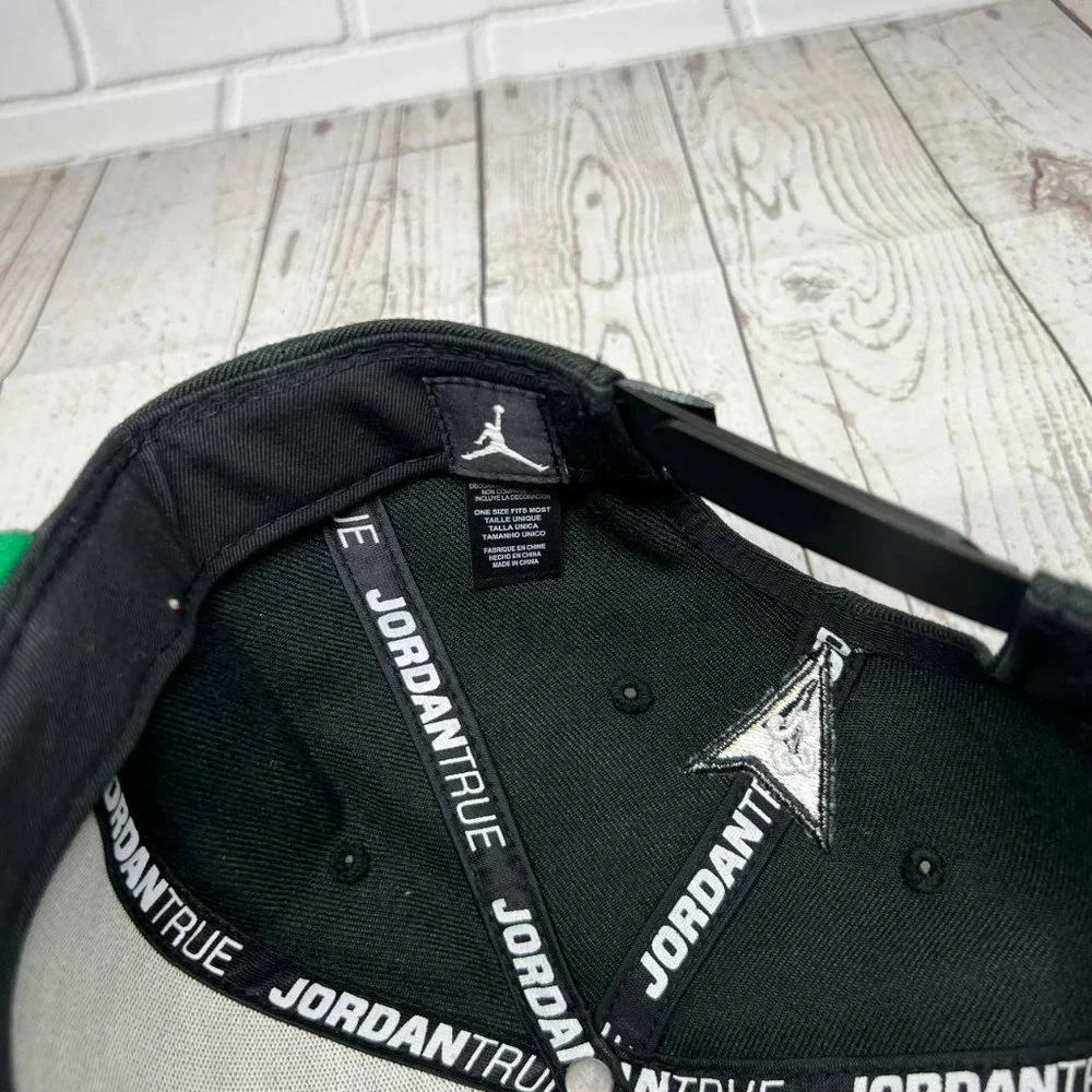 Jordan air true
